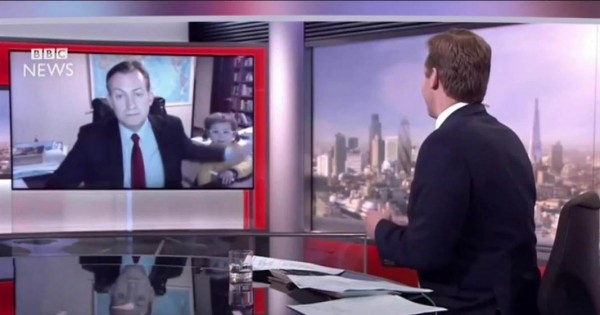 מי מגדל את הילדים: אבא או אמא