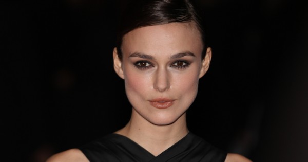 קירה נייטלי בעירום – ונגד הפוטושופ