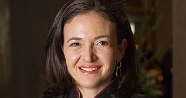 שריל סנדברג תתרום מחצית מהונה