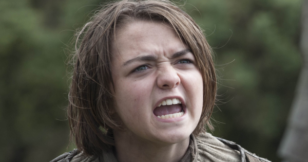 כוכבת משחקי הכס מייסי וויליאמס: אל תקראו לנו חמודות