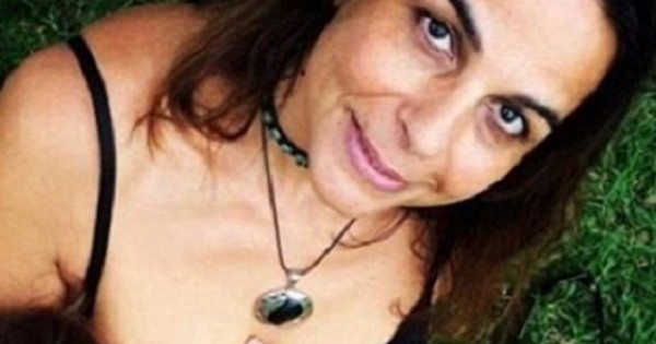 בת 52 מניקה את בתה בת ה-6