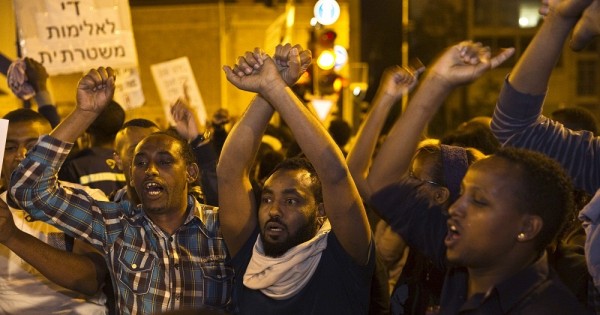 אתם מנסים לכופף אותנו – אך לעולם לא נישבר