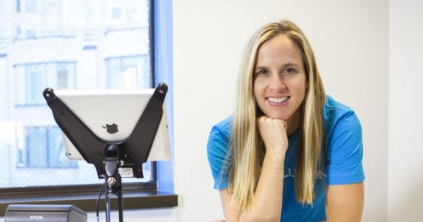 משחיינית למיליונרית בגלל פריצת דיסק