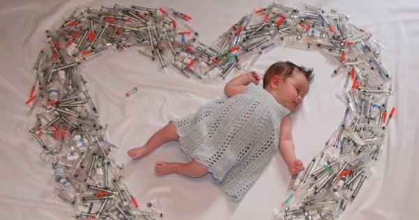 תמונת התינוקת שהצליחה לרגש את הרשת