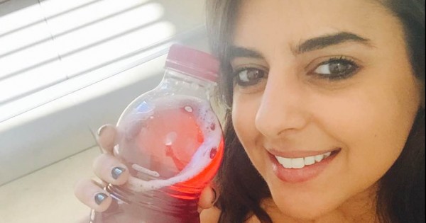 המשקה שיעזור לך לשמור על שיניים לבנות ובריאות