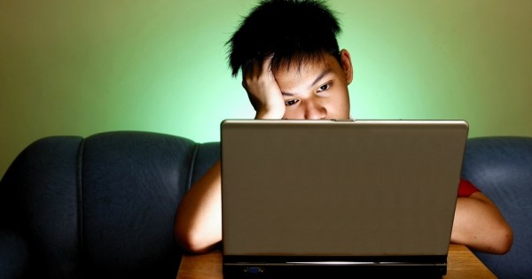 מחקר: פייסבוק הופך אותנו לחברותיים יותר