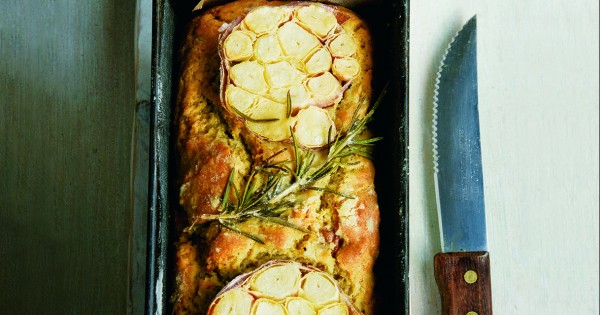 לחם שום ורוזמרין של ארז קומרובסקי