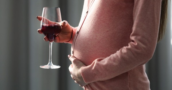 ניו יורק: לנשים בהיריון מותר לשתות אלכוהול