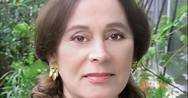 אלונה פרנקל: כולם מדברים על אונס ומעשי סדום, הספר שלי מדבר על אהבה