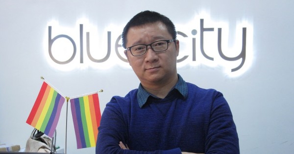 מא באוליי: השוטר שכבש את הקהילה הגאה בסין