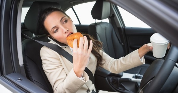 לשמור על תזונה מאוזנת גם מחוץ לבית