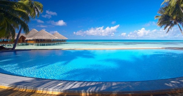 על אי בודד: 5 מלונות מדליקים במיוחד