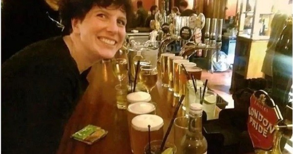 שנה ללא קניות: הצעירה שהחליטה לוותר על מותרות