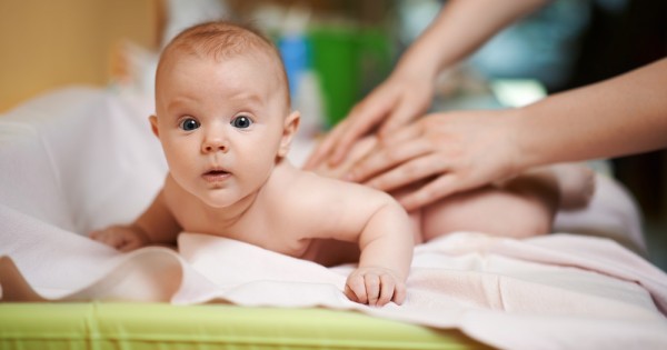 בת 18 תובעת את הוריה על פרסום תמונות ילדות שלה בפייסבוק