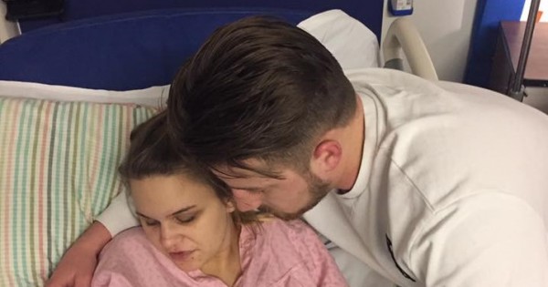 פרסמה תמונה של בתה שנולדה ללא רוח חיים על מנת להעביר מסר חשוב