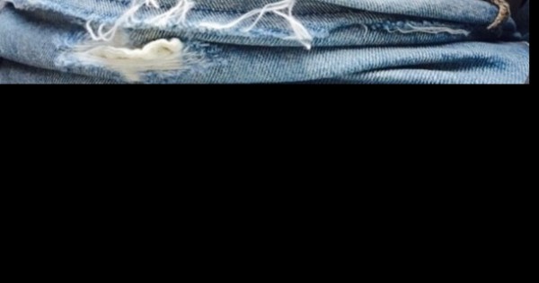 לינה דנהאם פותחת מחאה נגד רווח ירכיים