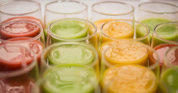 משקאות לקיץ: 2 אופציות בריאות ומרעננות