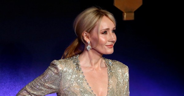 ג'יי. קיי. רולינג בראש רשימת הסופרים הרווחיים