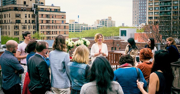 חתונה ללא חתן: שיעור הנשים שבוחרות להינשא לעצמן בעלייה