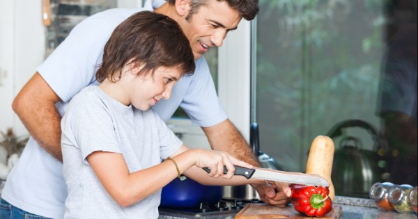 אני זו שטורחת אבל הוא מקבל את המחמאות