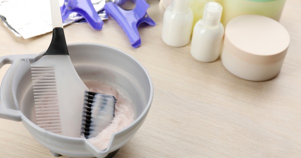 שיער שיבה: זה התכשיר שאת חייבת בבית