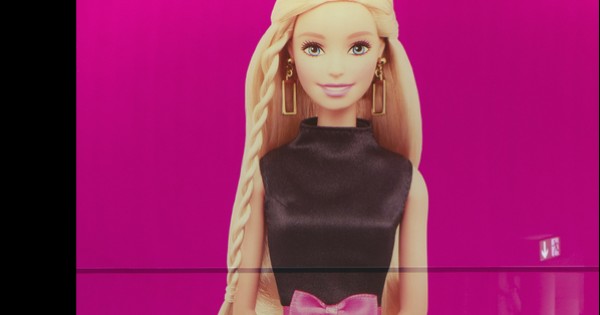 בנים ישחקו בברביות אם נאפשר זאת – וזה יעשה להם רק טוב