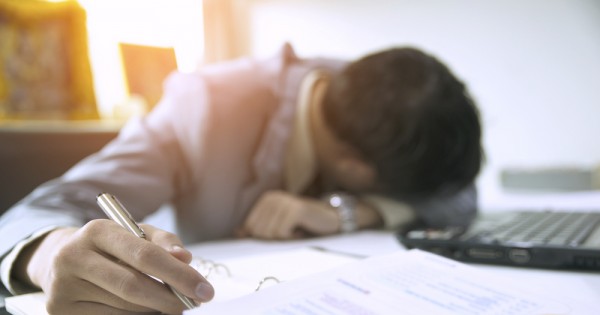 מכורים לעבודה? יש לכם יותר סיכוי ללקות בהפרעות פסיכיאטריות