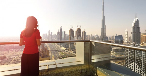 דובאי: אזרחית בריטניה התלוננה על אונס ונעצרה על קיום יחסי מין מחוץ לנישואין