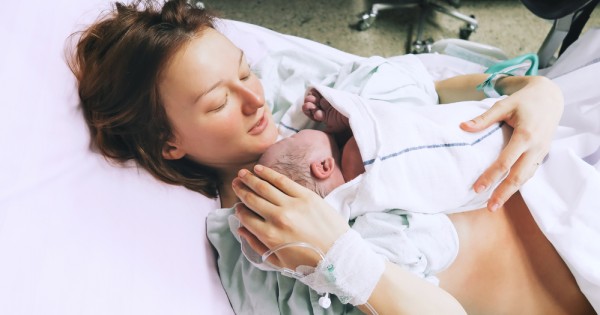 האמהות של ארגון אפס הפרדה מסמנות מטרה חדשה ? מלווה בלילה לכל יולדת