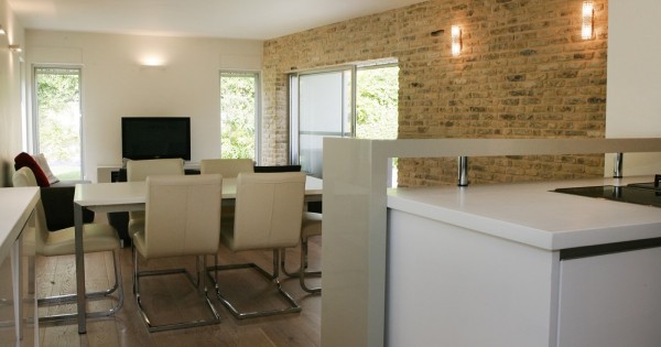 ככה הופכים דירה ממוצעת ברמת גן לבית נופש חלומי