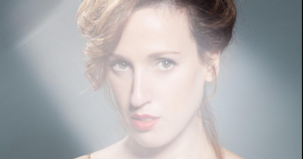 העולם שלנו מלמד אותנו לשנוא את עצמנו