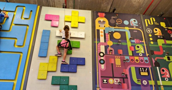 זה הזמן לאקסטרים:  5 המלצות לפעילויות עם ילדים