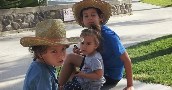 להיות אמא בעוטף עזה