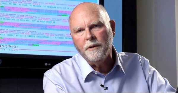 לרמות את המוות: האם האיש שגילה אלפי גנים יצליח להביס את המחלות?