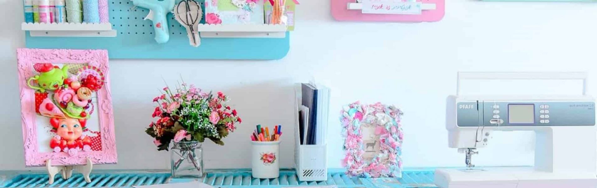 ליצור בהשראה: פינת העבודה הקסומה של סימה יוסף