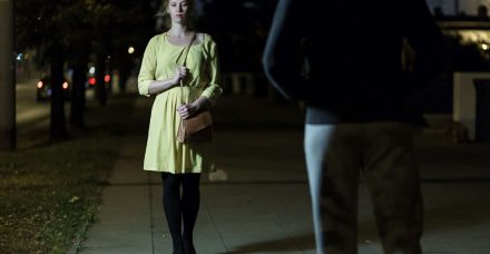 איך ממחישים לגבר מה זה לעבור הטרדה מינית כאישה