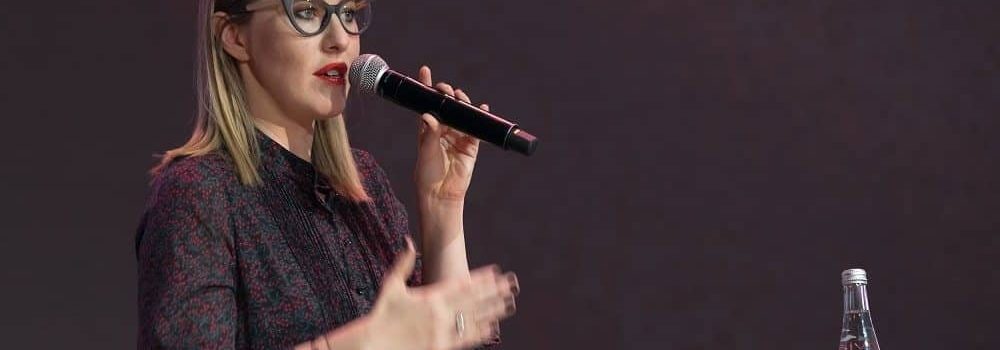 בתו של המנטור הפוליטי של פוטין מתמודדת נגדו על הנשיאות