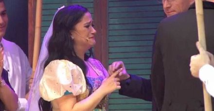 למה החתונה בהפתעה של כוכבת הילדים מיקי היא הסיוט של כל אישה?