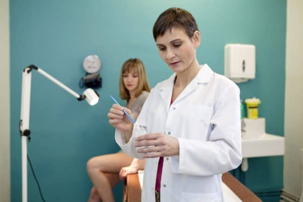 בדיקת פאפ. צילום: Shutterstock