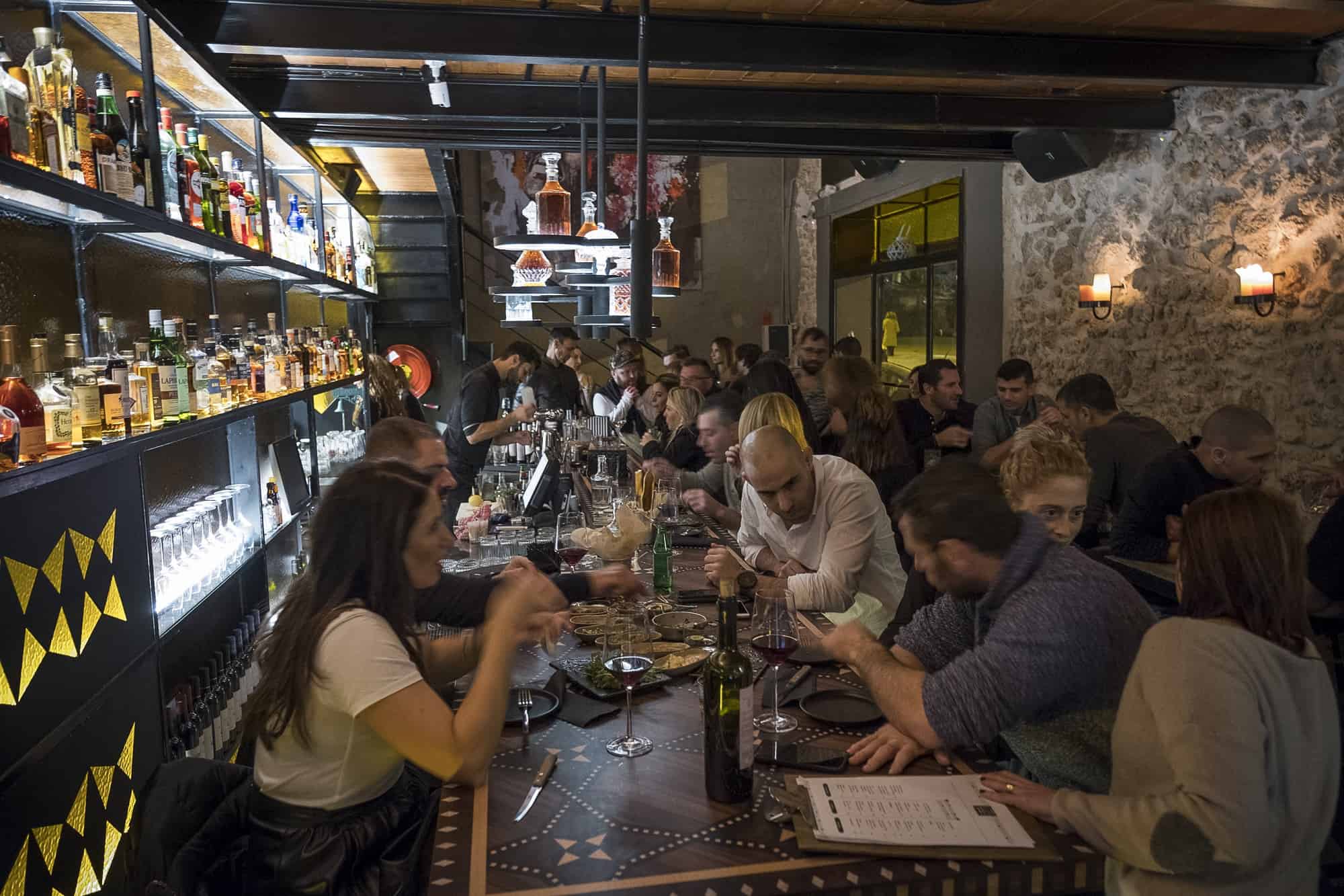 לילה בכרם התימנים. צילום: אנטולי מיכאלו