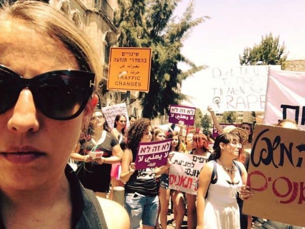 נועה זלוטניק בצעדת השרמוטות בשנה שעברה