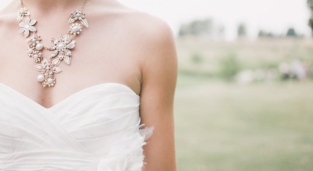 strapless wedding dress