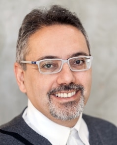 פרופ' יובל אלבשן, דקן הפקולטה למשפטים, הקריה האקדמית בקרית אונו