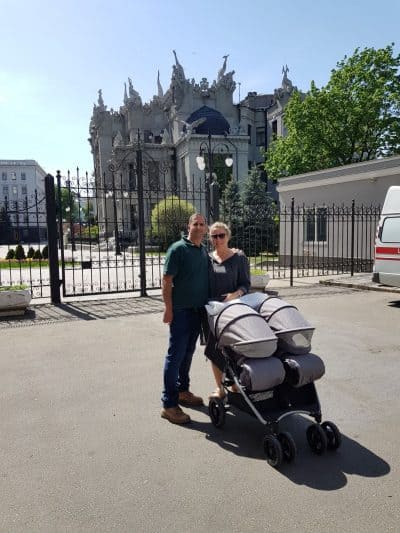 אתי ואלי. צילום ביתי