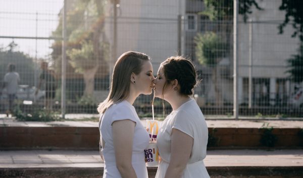 יעל סקליר ודייזי דיאמנט. צילום: נעה קדמי