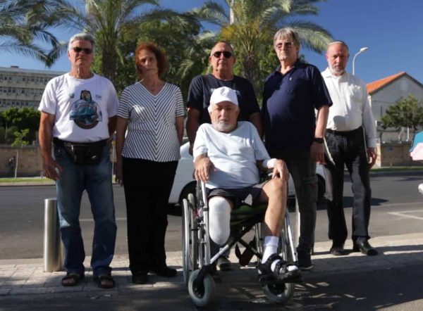 יוסי אלזם יושב בכסא הגלגלים. צילום: אודי גורן 