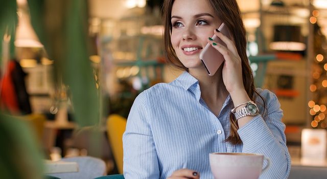 כך תדע אם מצותתים לך לטלפון