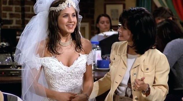 מוניקה ורייצ'ל. צילום מסך מתוך 'חברים'