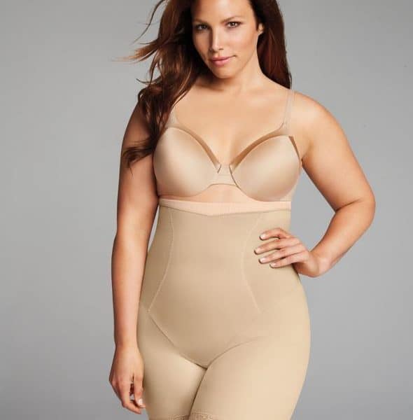 החולצה שקופה? יש לך שמלת כלה עם גב פתוח? החזה נראה לא טוב בגופיה? כל הטריקים והחידושים בתחום החזיות שאתן חייבות לדעת.