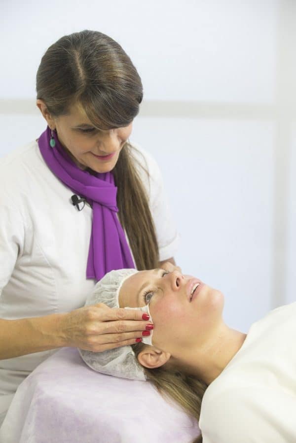 טיפול בדהשלי. צילום באדיבות דהשלי